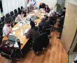 מועצת מיתר הרחיקה עובדת שפגעה בתלמיד, ההורים תוקפים: "מכבסת מילים ונרמול אלימות"